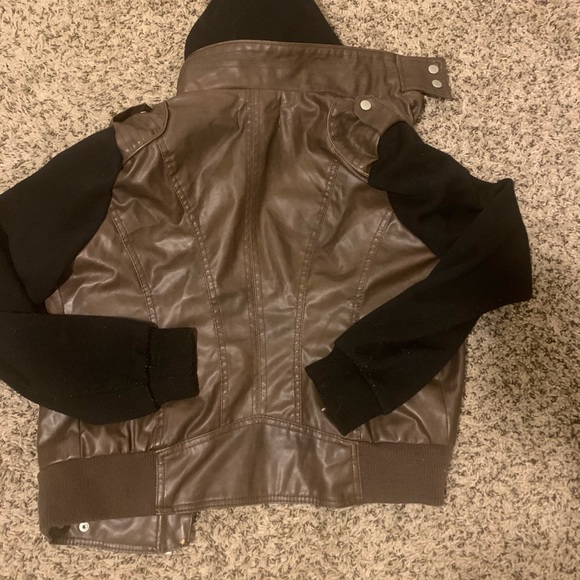 Jacket💕💕💕💕 - Picture 4 of 6